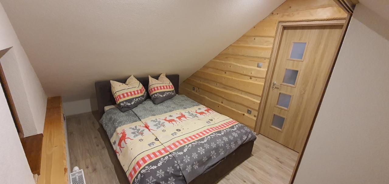 Apartmany Scarlett Mýto pod Ďumbierom Bagian luar foto